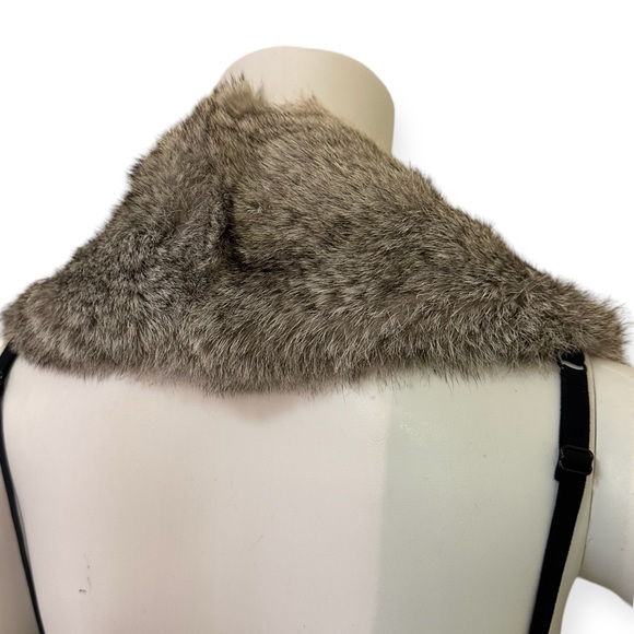 Authentic Vintage White & Grey Fur Shawl Collar - Picture 4 of 7